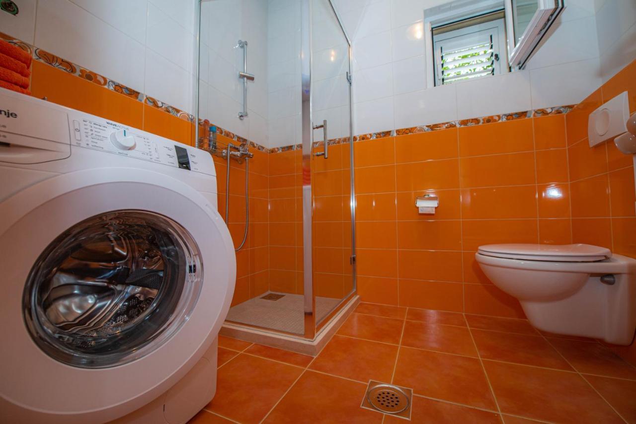 Apartments Biskupovic Muo Extérieur photo